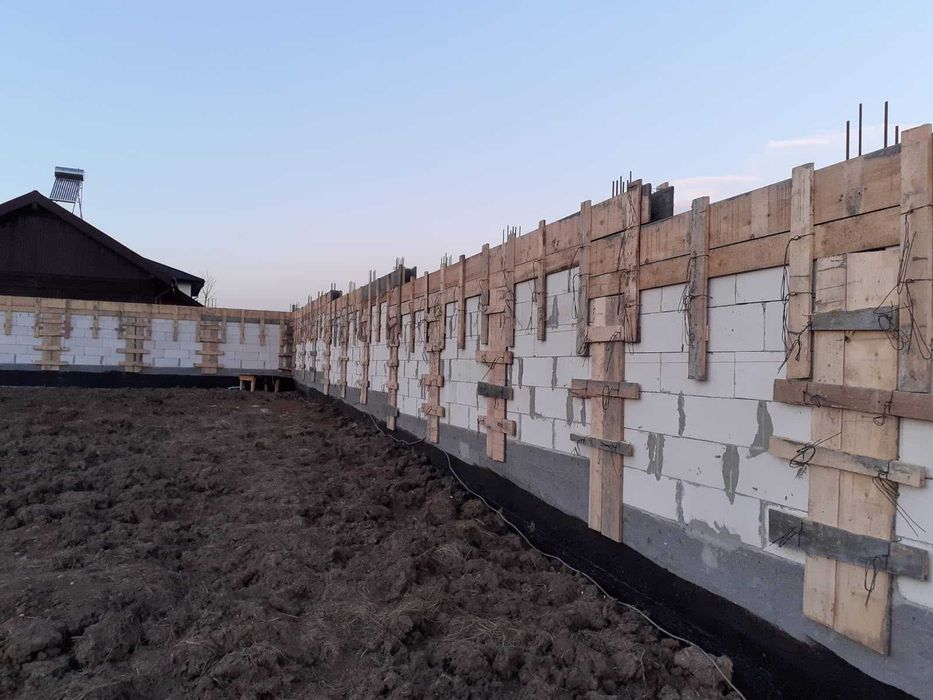 Teren 500 mp Snagov – acces la lac și ponton privat – 66.000 €