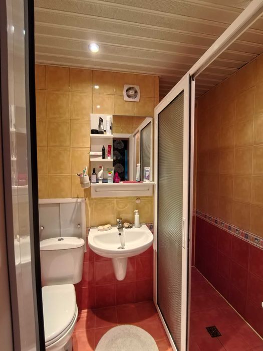 Продава се Тристаен апартамент в Плевен, Дружба 1 - 80 кв.м за 765 €/кв.м - Снимка #15