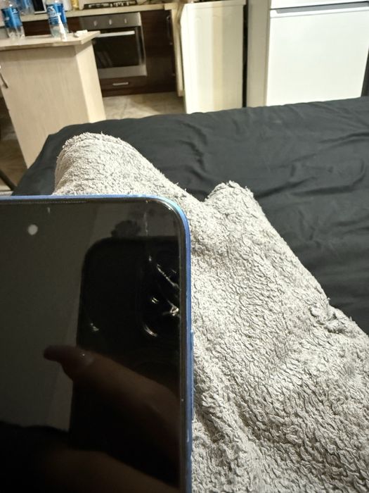 Продам телефон бу