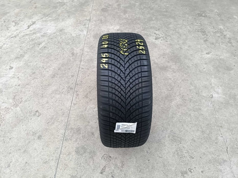 O anvelopa noua 245 40 20 goodyear vector 4 season dot 2524