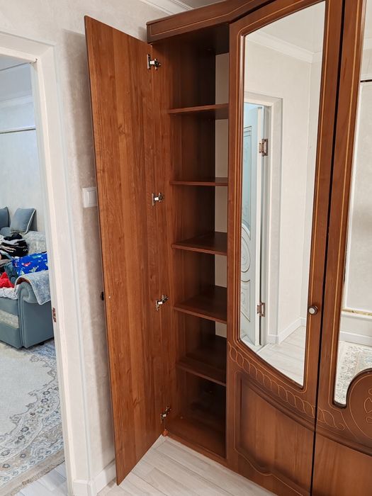 Спальный гарнитур