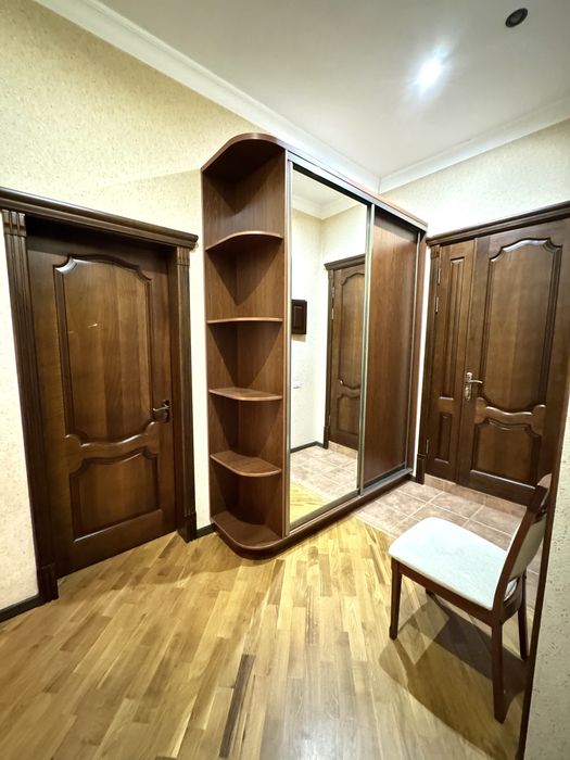 СРОЧНО !! Продается 3-х комнатная квартира