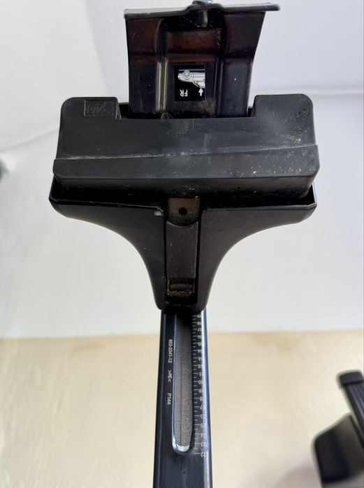 Bare transversale THULE pt Ford Focus Mk3 MK3.5 2x127cm