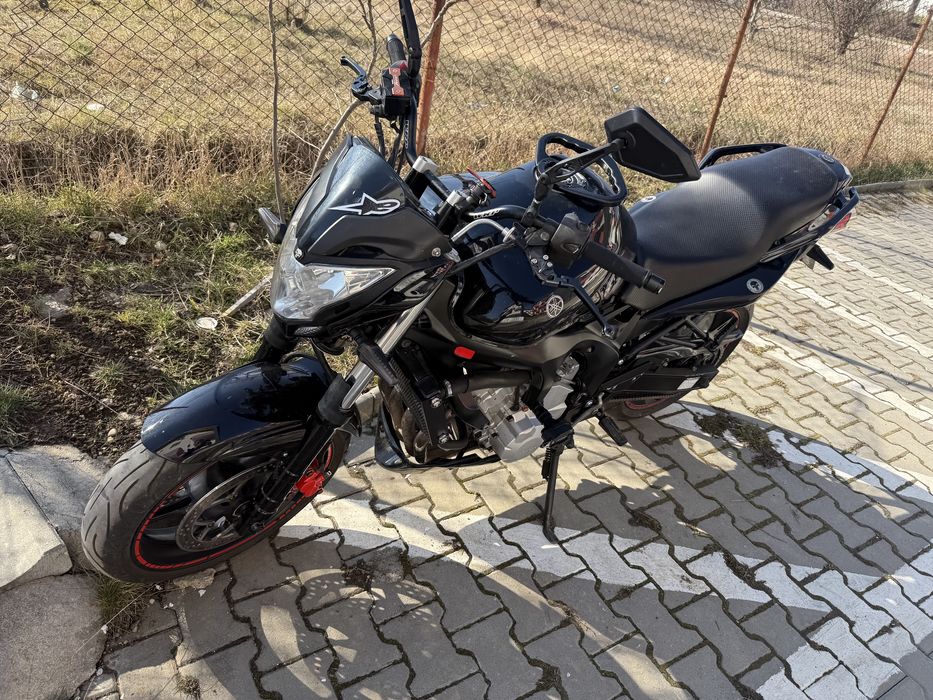 Yamaha FZ6-S FAZER  capacitate cilindrica 600