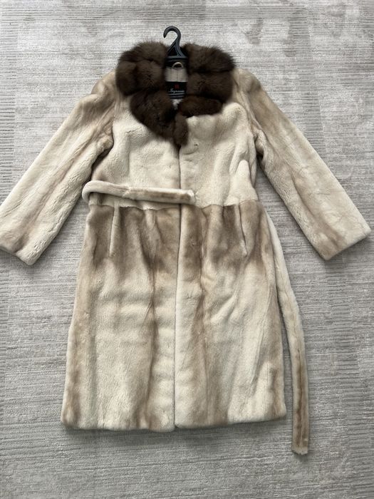 Продам норковую шубу