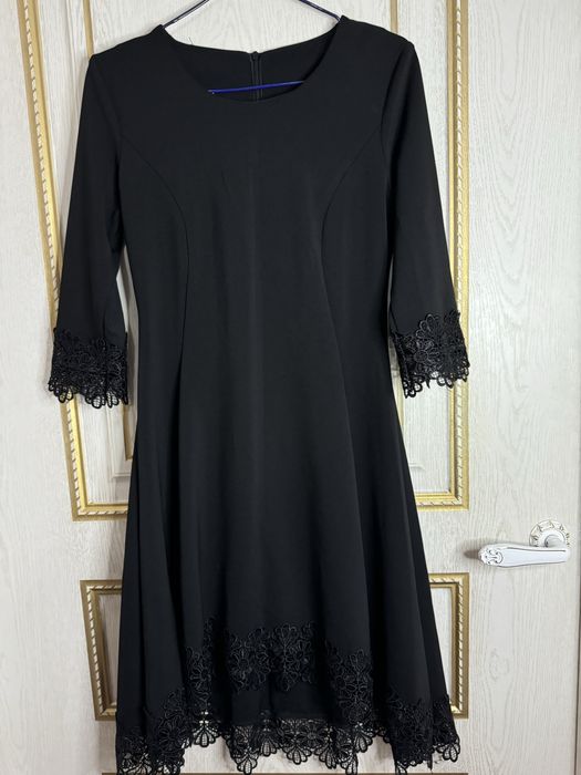 Платье на разных ценах