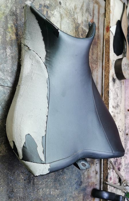 Tapiterii moto profesional