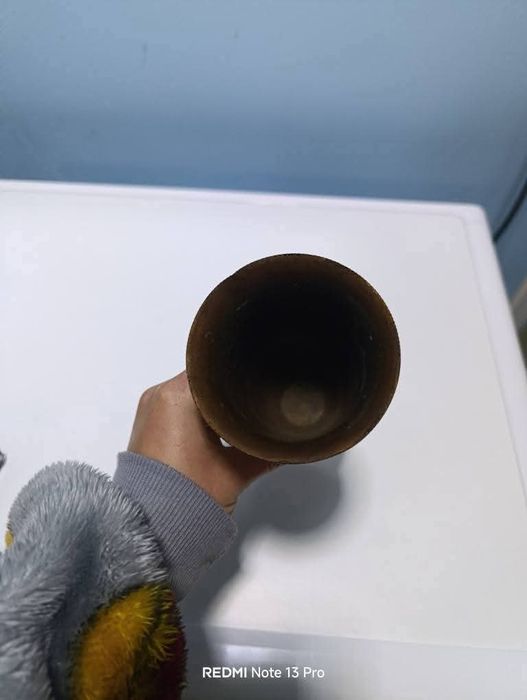 Бронзова вазичка
Цена 18 лв