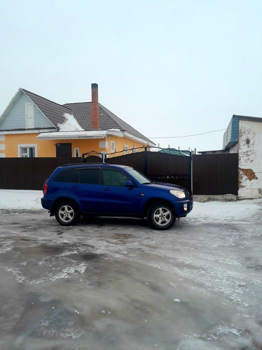 Рав4 2001 состояние нормальное