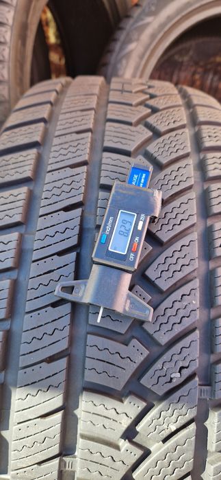 Set 4 Anvelope ca noi Interstate 235 55 R18 M+S