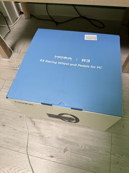 Игровой руль Moza r3 + педали