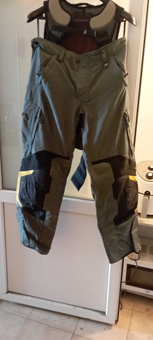 Geaca si pantaloni moto BMW