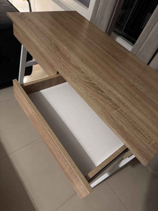 Ново бюро 110x55 см с чекмеджета