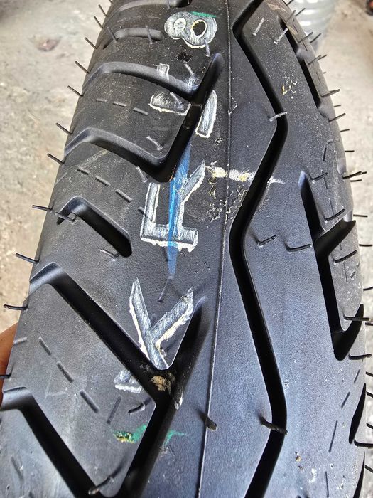 Мото гума 110/80 R18 чисто нова