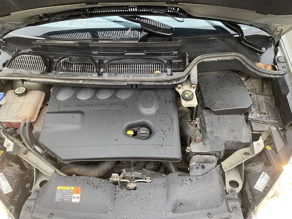 Dezmembrez Ford Focus C-max titanium powershift 6DTC450