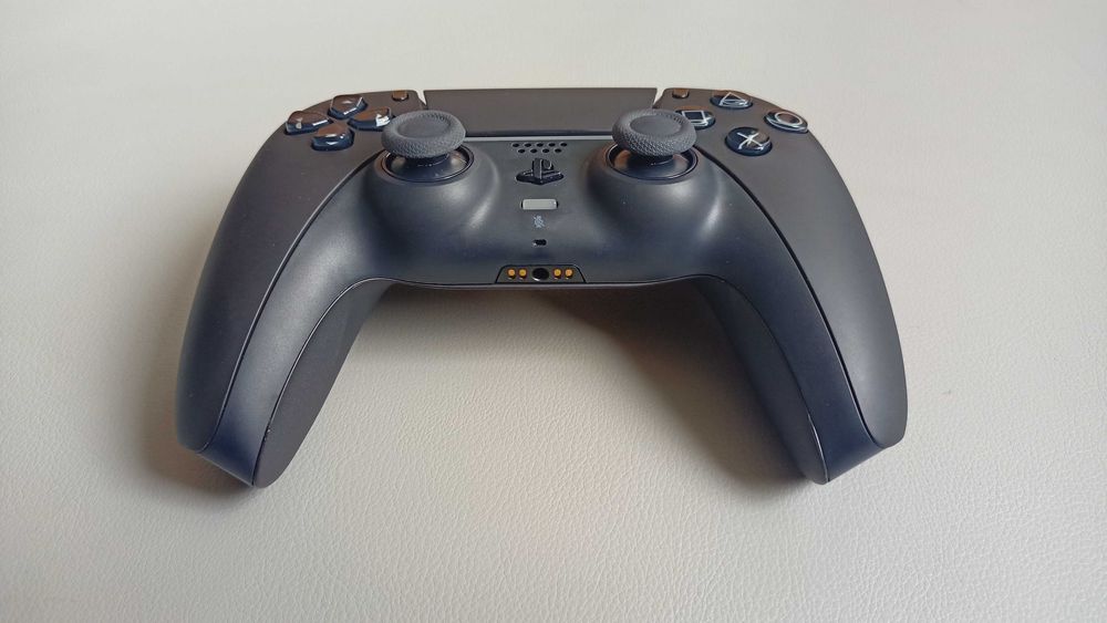 Controller PS5 recondiționat (arată ca nou)
