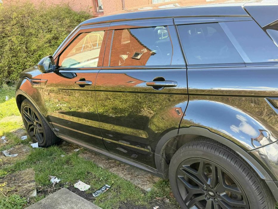 Range rover evoque