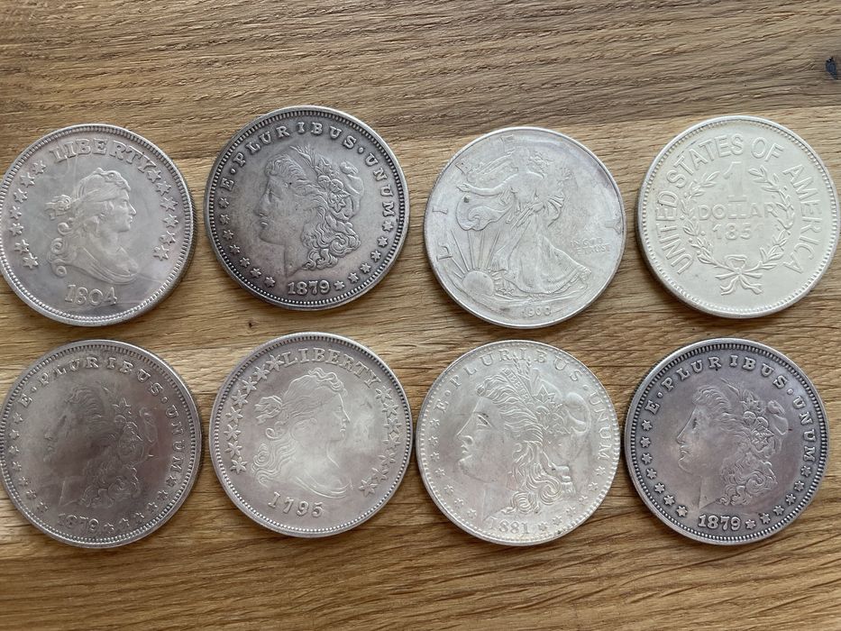 сет монети по 1 долар (реплики)