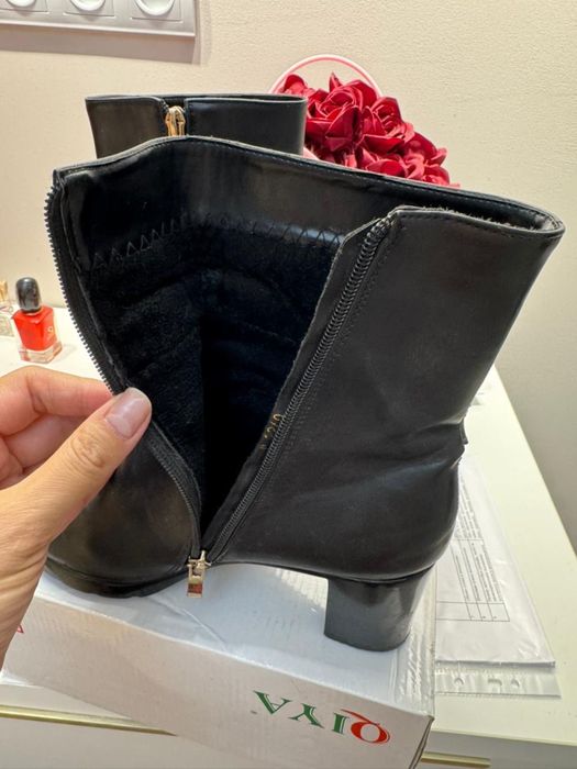 Продам обувь в отличном состоянии