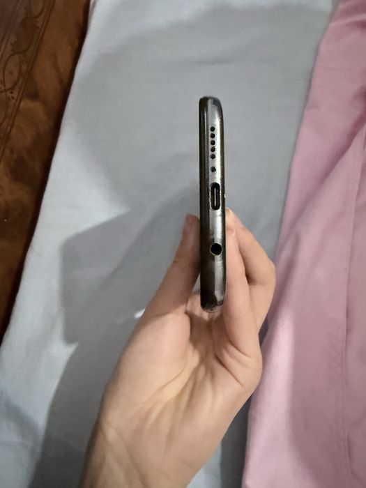 Продам смартфон Redmi Note 8 Pro, 6/128 Гб, б/у