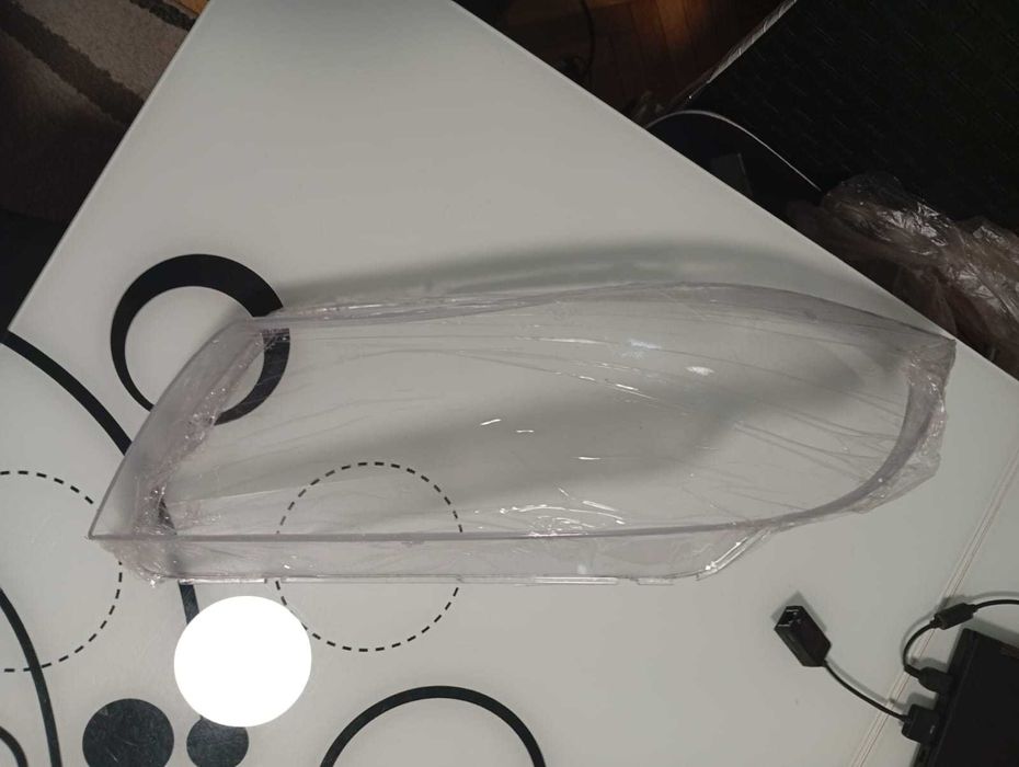 Set 2 sticle faruri BMW e90 e91