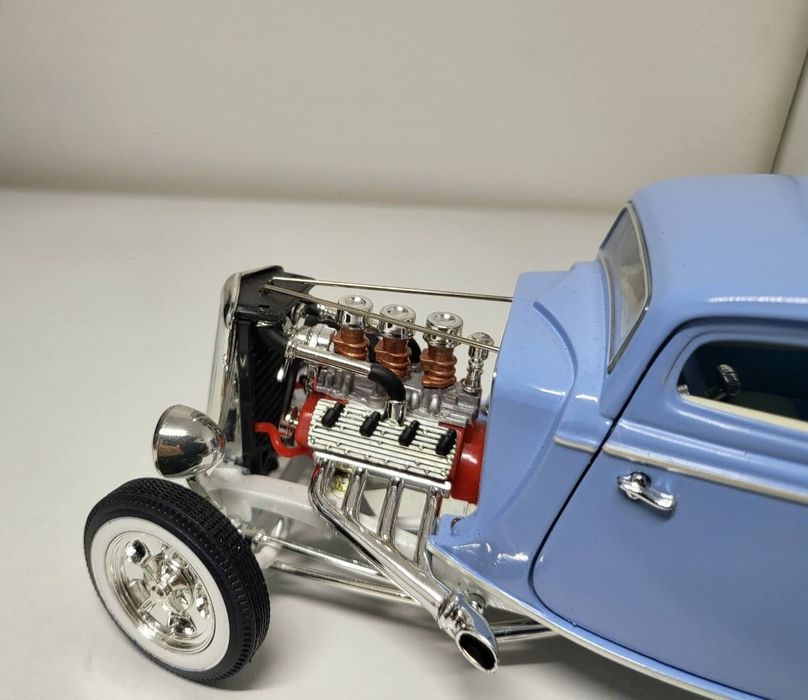 Machetă Ford Newstalgia Street roads 1/18 by ERTL