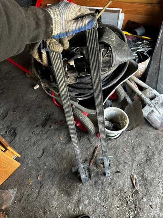 Багажник на крышу