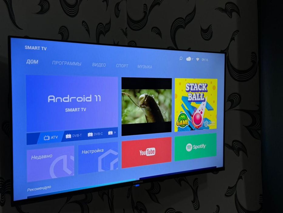 Продам смарт телевизор