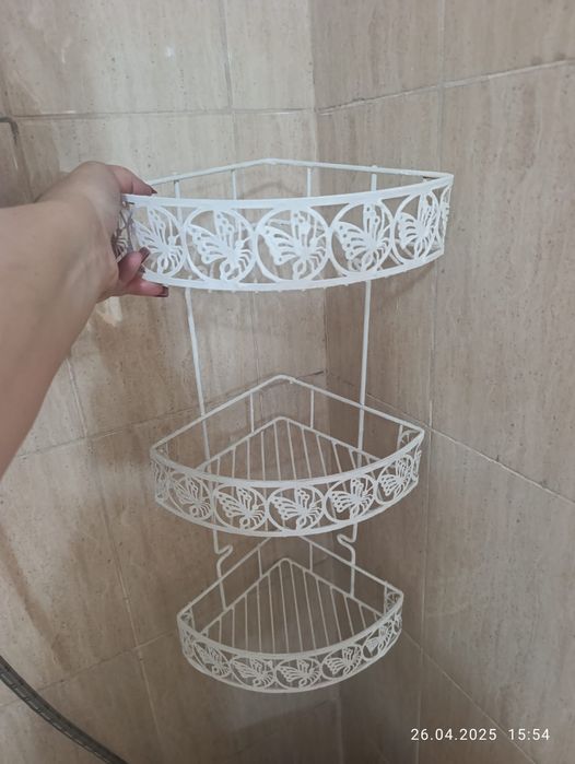 Продам полочку для ванны