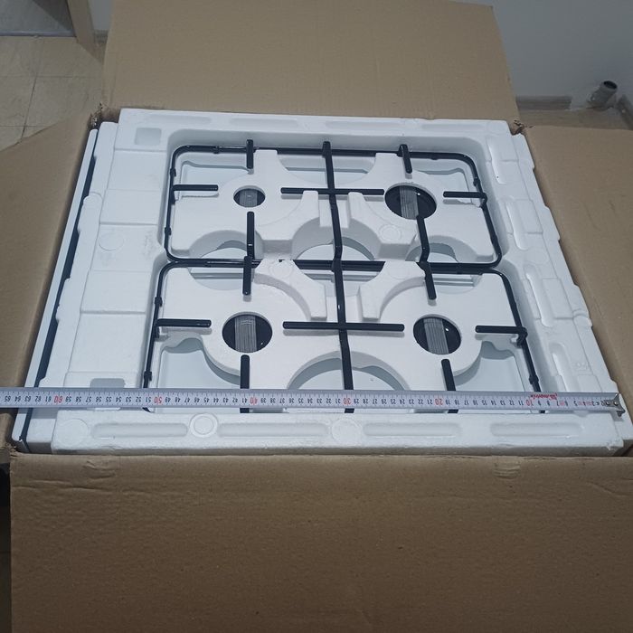 Продам газовую плиту
