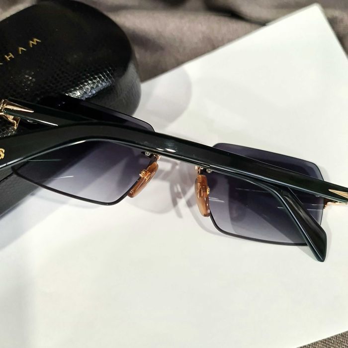 Солнцезащитные очки DB.