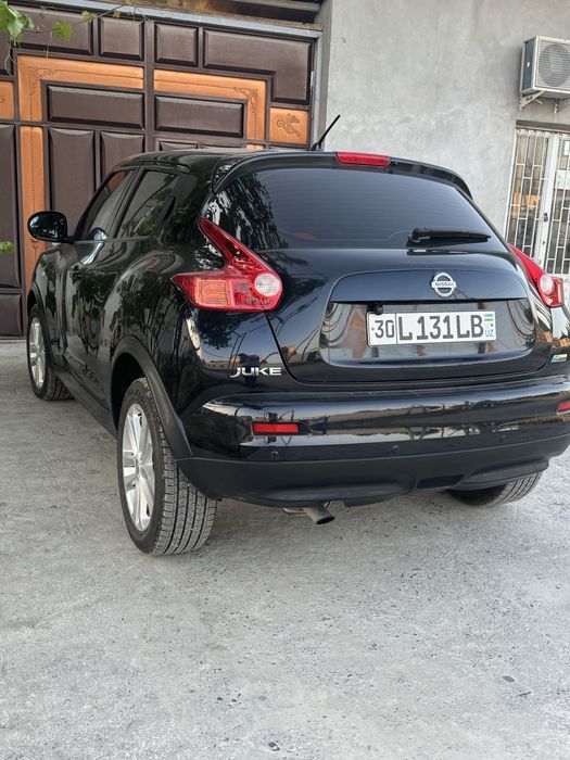 Nissan juke 2012 sotiladi.