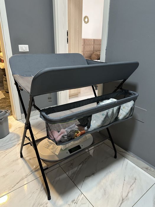 Masa de infasat pliabila