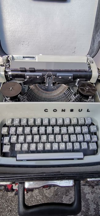 Mașină de scris/dactilografiat pentru colecționari/scriitori