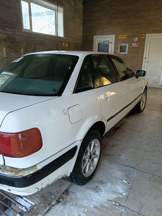 Продам ауди 80 б4
