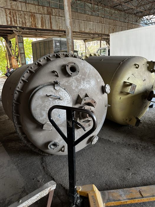 Реактор емкость цистерна бочкалар