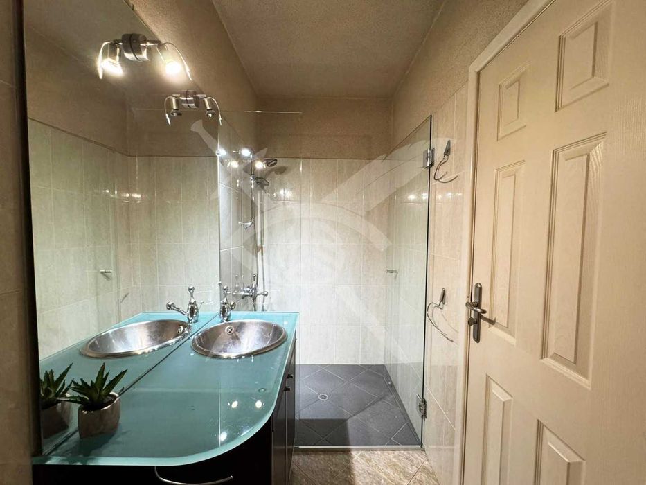 Дава се под наем Двустаен апартамент в София, Стрелбище - 100 кв.м за 847.62 € - Снимка #15