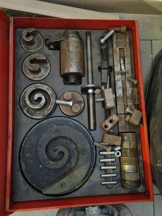 Mașină de torsionat fier Nargesa  MT 150. R