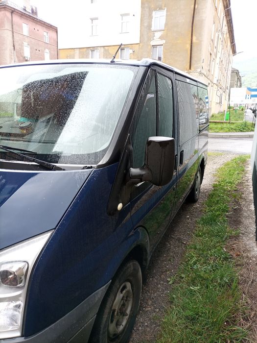 Vând schimb Ford transit tourneo