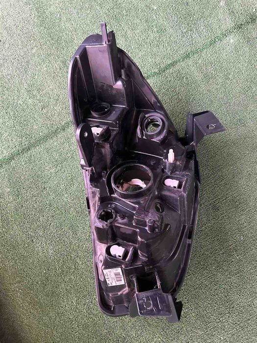 фар десен Dacia Lodjy, Dokker 2012-2022 г. #687S.
