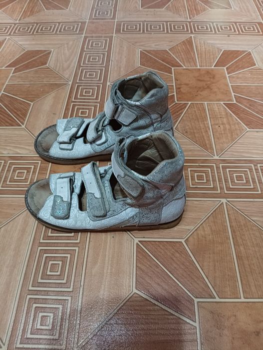 Сандалии ортопедические