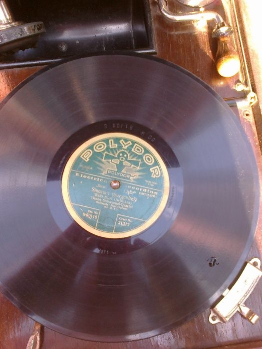 Ретроплочи за старинен грамофон,3 броя общо 150 лв