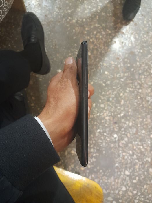 Xiaomi 11 lite 5G NE sotiladi