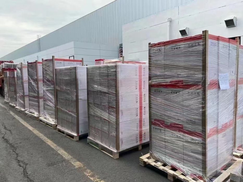 Запчасти из Китая для экскаваторов и самосвалов