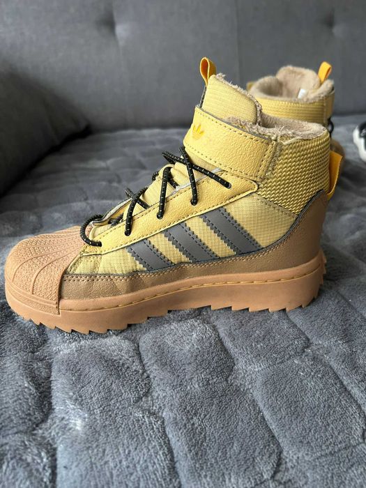 Детски  спортни обувки