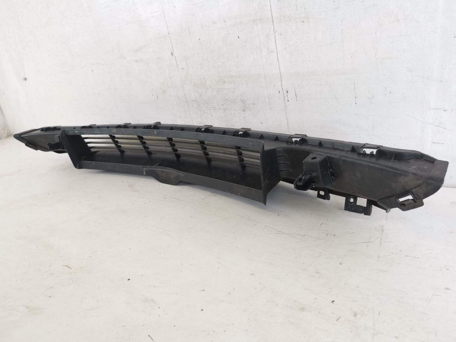 Долна решетка Тесла Модел 3 / Tesla Model 3 [ - ] Оригинална, в добро