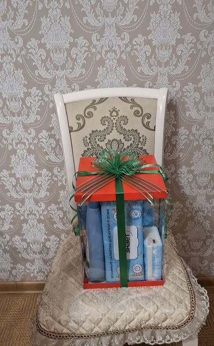 Қоржын боксы с брендом Мама знает