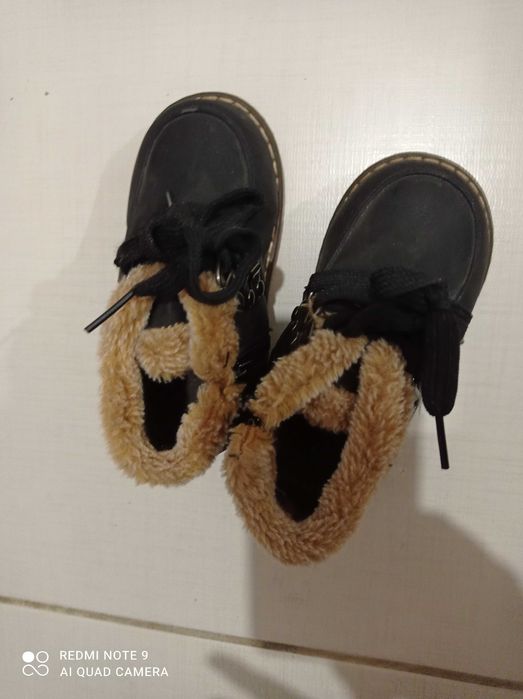 Детски зимни боти