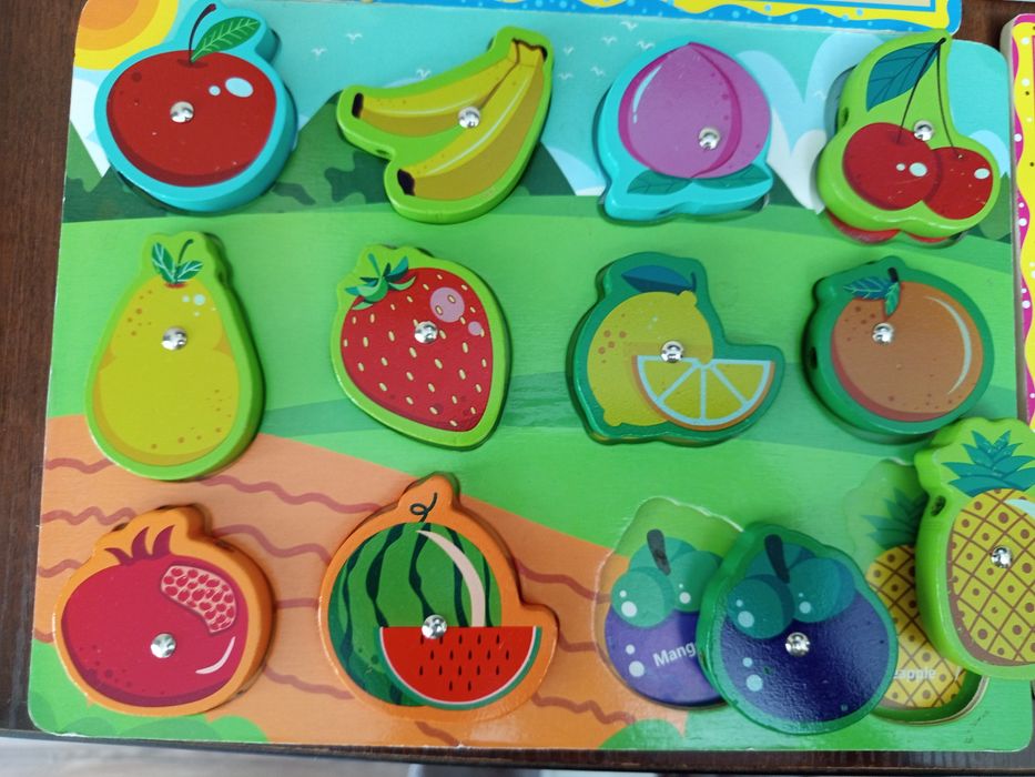 Продам развивающие игрушки