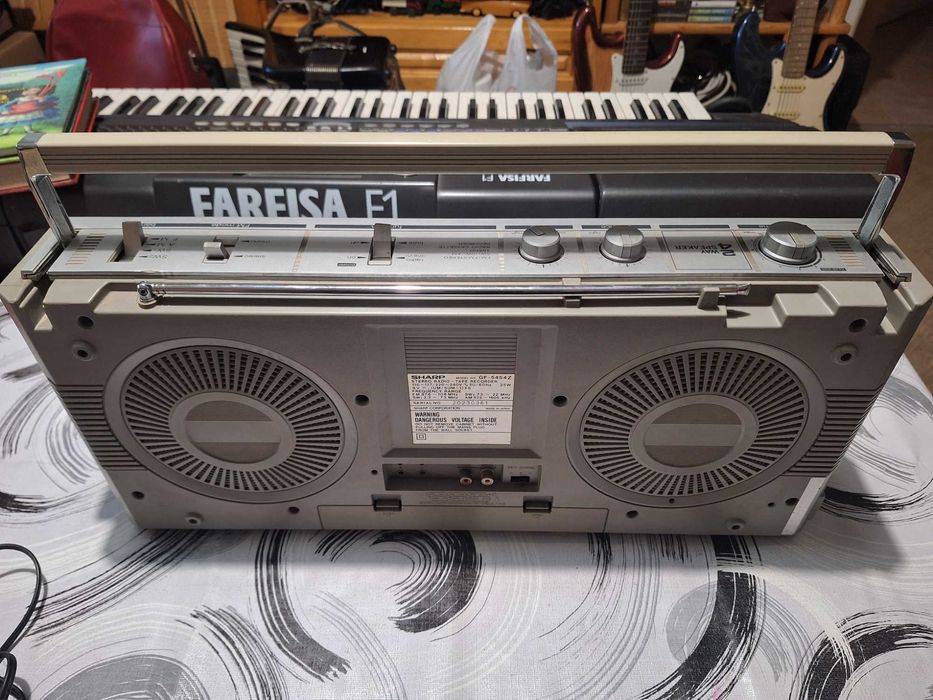 Радиокасетофон Шарп 5454